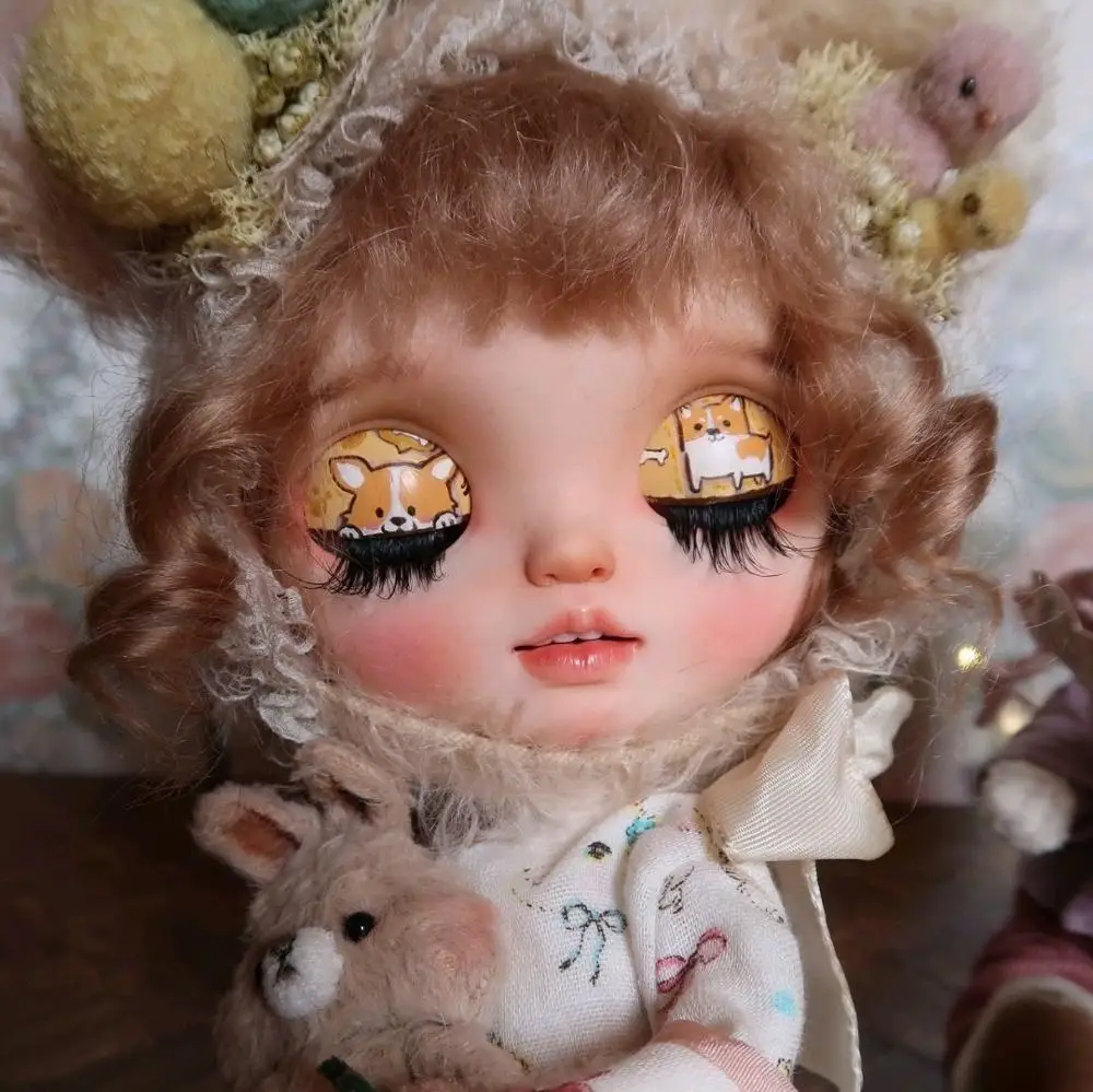 1/6 BJD 30CM Doll toys 19 joint Top Quality BJD Ball Joint Doll Light brown curly hair, hand-painted eyelids, sleepy eyes blyth
1/6 BJD 30CM Doll toys 19 joint Top Quality BJD Ball Joint Doll Light brown curly hair, hand-painted eyelids, sleepy eyes blyth