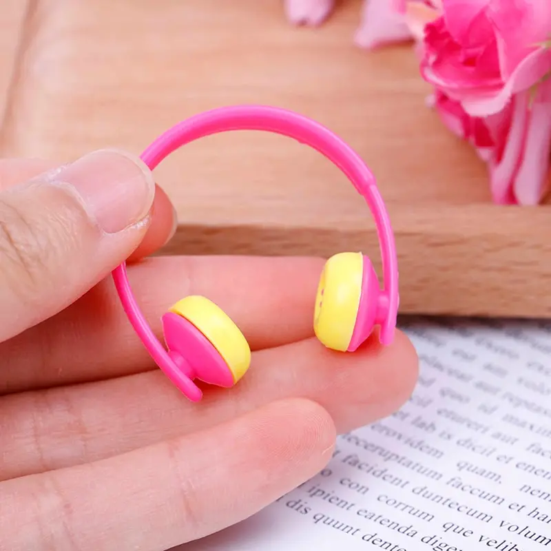 5pcs Plastic Headphones Fancy Doll Helmet For Dolls Decorative Toy Kids Girls Toy Roller Play Accessories
5pcs Plastic Headphones Fancy Doll Helmet For Dolls Decorative Toy Kids Girls Toy Roller Play Accessories