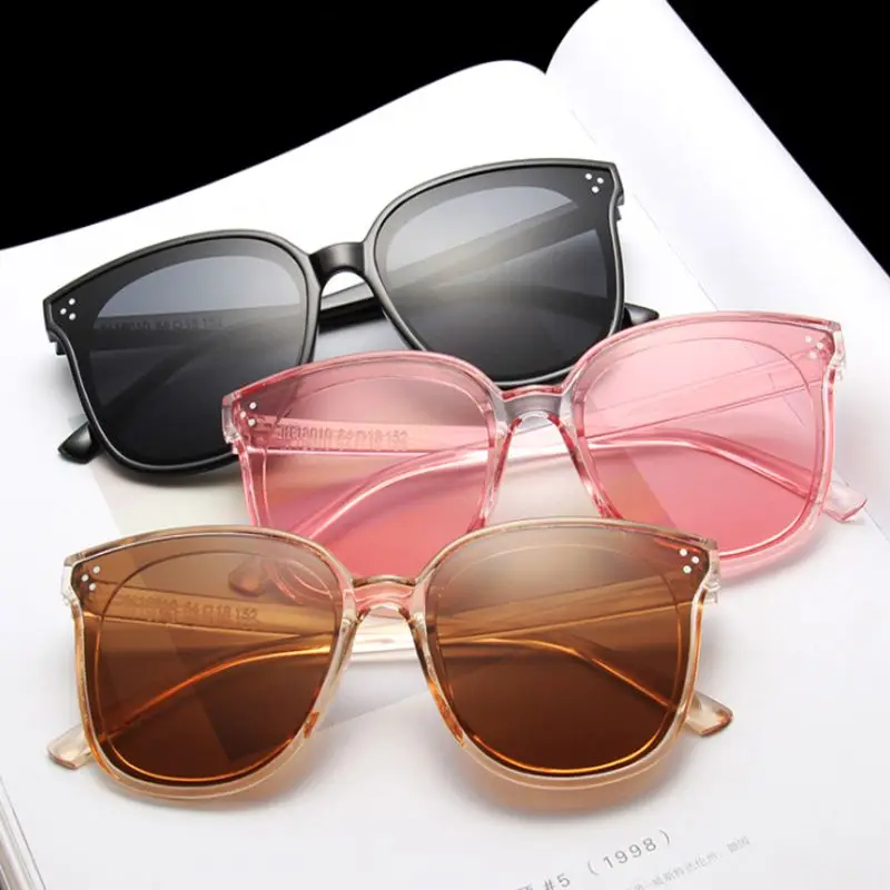 4 colors sunglasses Unisex Square Vintage Sun Glasses Famous Brand Sunglases polarized Sunglasses retro Feminino For Women Men
4 colors sunglasses Unisex Square Vintage Sun Glasses Famous Brand Sunglases polarized Sunglasses retro Feminino For Women Men