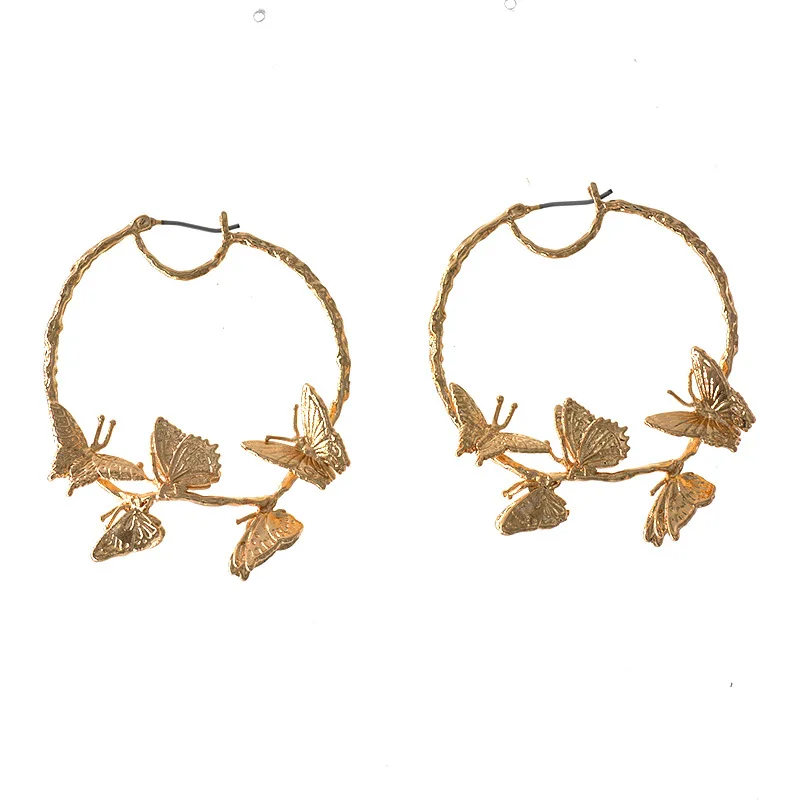 New Hoop Earrings Alloy Butterfly Earrings Female Fashion Earrings Round Circles Women Jewelry Pendant Luxurious
New Hoop Earrings Alloy Butterfly Earrings Female Fashion Earrings Round Circles Women Jewelry Pendant Luxurious