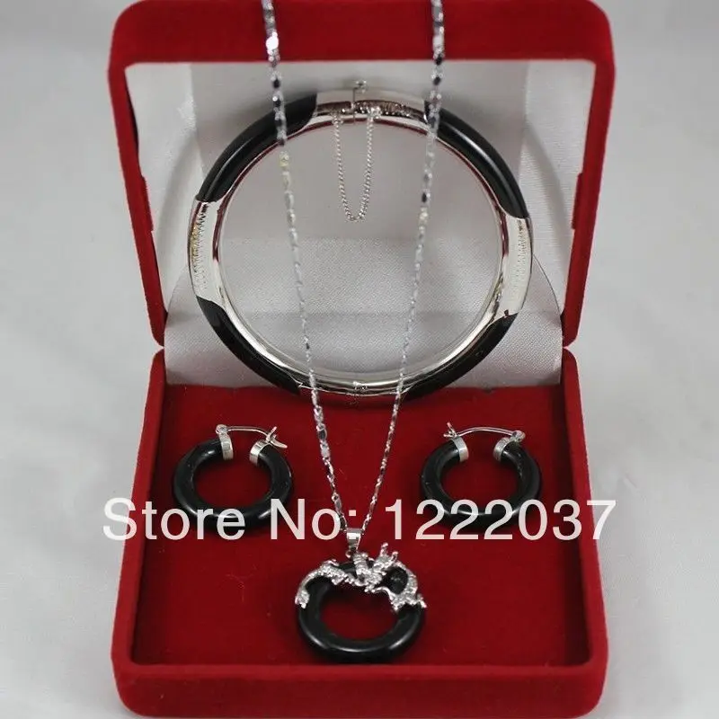 new 4colors Fashion jewellery jades dragon pendant necklace earrings bracelet set
new 4colors Fashion jewellery jades dragon pendant necklace earrings bracelet set