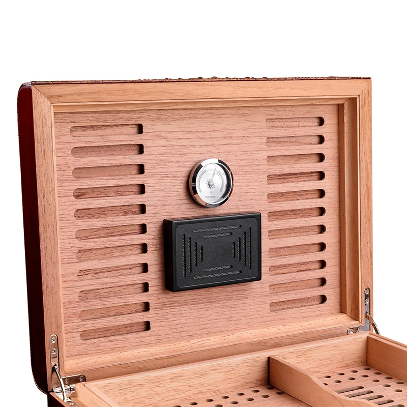 Cohiba cigar humidor Leather cigar humidor crocodile grain (hold 50 pcs) Cigar Accessories
Cohiba cigar humidor Leather cigar humidor crocodile grain (hold 50 pcs) Cigar Accessories