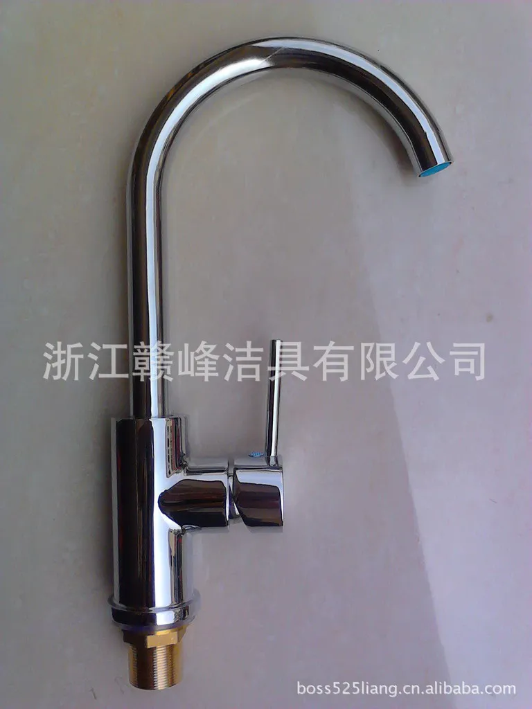 Tiger Full copper kitchen faucet ran hot and cold vegetables basin faucet kitchen sink faucet rotation
Tiger Full copper kitchen faucet ran hot and cold vegetables basin faucet kitchen sink faucet rotation