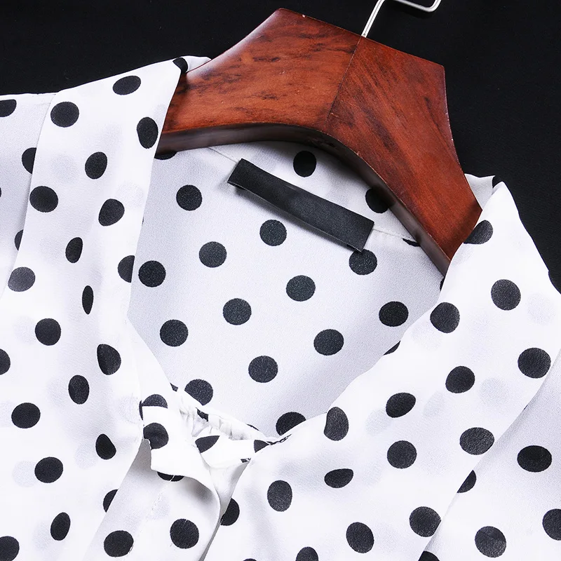 New arrival nine-quarter sleeve women chiffon shirt brand casual white shirts girl stand collar elegant fashion chiffon shirt
New arrival nine-quarter sleeve women chiffon shirt brand casual white shirts girl stand collar elegant fashion chiffon shirt