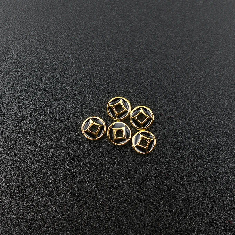 50Pcs/Lot Cute 3D Nail Rhinestone Alloy Studs Tips gliter charm Stone for nails nail art decorations nail supplies accessories
50Pcs/Lot Cute 3D Nail Rhinestone Alloy Studs Tips gliter charm Stone for nails nail art decorations nail supplies accessories