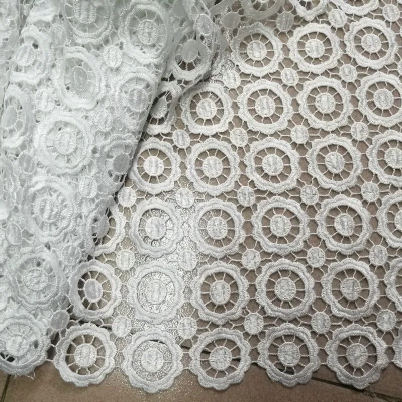 Knitted Circle and dots design high quality but cheap price party dress lace fabric PW140,Free Shipping African Cord lace fabric
Knitted Circle and dots design high quality but cheap price party dress lace fabric PW140,Free Shipping African Cord lace fabric