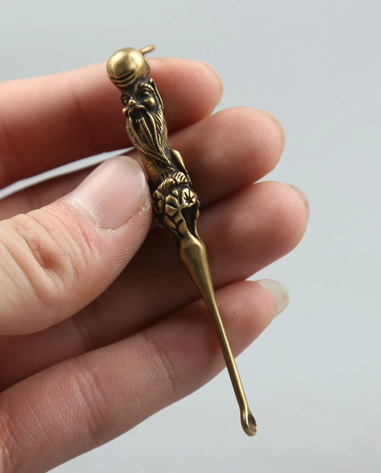 75MM/2.9" Collection Curio Rare China Fengshui Small Bronze Exquisite Longevity God Earpick Ear Spoon Pendant Statue Statuary12g
75MM/2.9" Collection Curio Rare China Fengshui Small Bronze Exquisite Longevity God Earpick Ear Spoon Pendant Statue Statuary12g