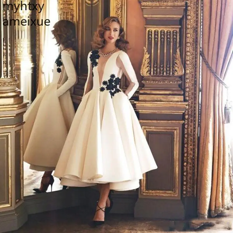 White Plus Size Evening Dresses 2020 Jewel Neck Long Sleeves Black Flower Length Formal Gowns Homecoming Party Robe De Soiree
White Plus Size Evening Dresses 2020 Jewel Neck Long Sleeves Black Flower Length Formal Gowns Homecoming Party Robe De Soiree