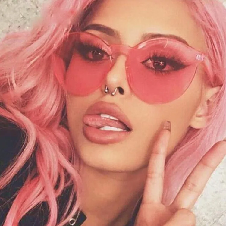 Fashion Women Sunglasses Cat Eye Shades Luxury Brand Designer Sun glasses Integrated Eyewear Candy Color UV400
Fashion Women Sunglasses Cat Eye Shades Luxury Brand Designer Sun glasses Integrated Eyewear Candy Color UV400