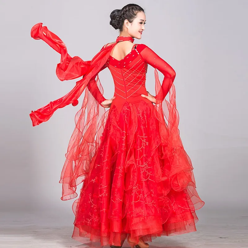 red ballroom dance competition dresses standard ballroom dress standard dance dresses luminous costumes Standard social dress
red ballroom dance competition dresses standard ballroom dress standard dance dresses luminous costumes Standard social dress