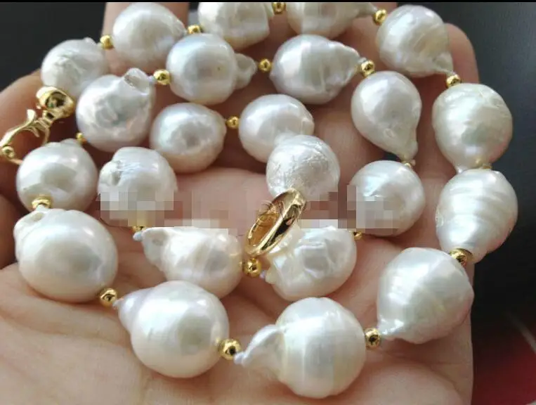 classic 12-15mm natural baroque Australian white pearl necklace 18 inch 36" Yellow clasp
classic 12-15mm natural baroque Australian white pearl necklace 18 inch 36" Yellow clasp