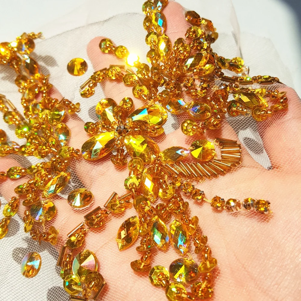 HANDMADE 18x24cm Decorative Crystal Patches Diy Sequins Wedding Clothes Sew on Yellow AB Rhinestones Sewing Applique Patch Trim
HANDMADE 18x24cm Decorative Crystal Patches Diy Sequins Wedding Clothes Sew on Yellow AB Rhinestones Sewing Applique Patch Trim