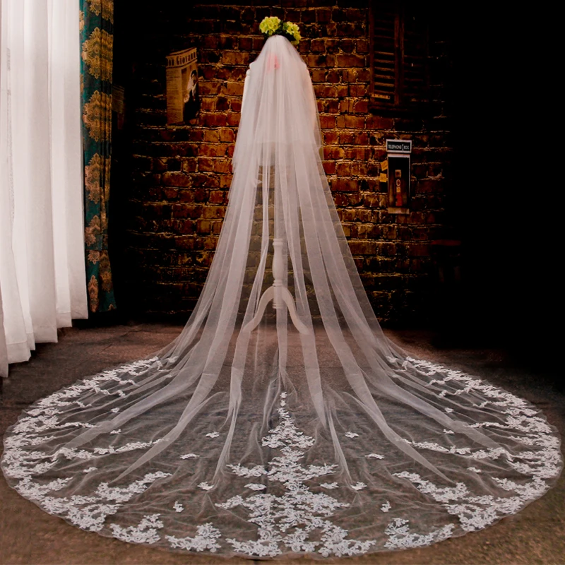 Tao Hill Wedding Veil 3 Meters Long Soft Two-layers Bridal Veils With Comb For Wedding Party Bridal Ivory White Color
Tao Hill Wedding Veil 3 Meters Long Soft Two-layers Bridal Veils With Comb For Wedding Party Bridal Ivory White Color