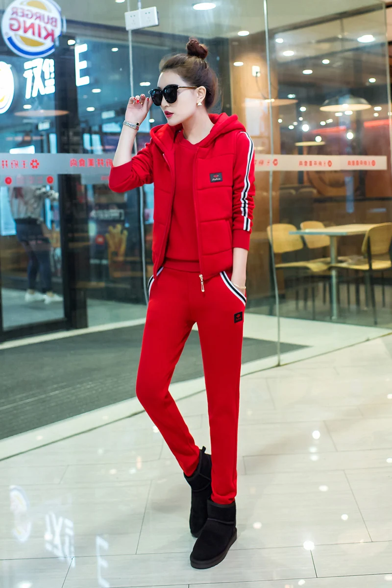 New Korean Fashion Autumn Winter Women Hoodies Vest Pants Clothing Set Casual Outfit Fleece Stripe Print Three-Piece Clothes
New Korean Fashion Autumn Winter Women Hoodies Vest Pants Clothing Set Casual Outfit Fleece Stripe Print Three-Piece Clothes