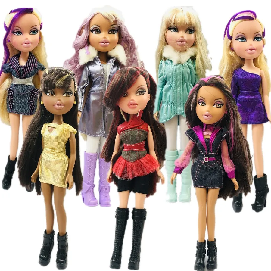 23cm Original Fashion Action Figure original BratzDoll red hair and Beautiful clothes dress up doll Best Gift for Child
23cm Original Fashion Action Figure original BratzDoll red hair and Beautiful clothes dress up doll Best Gift for Child