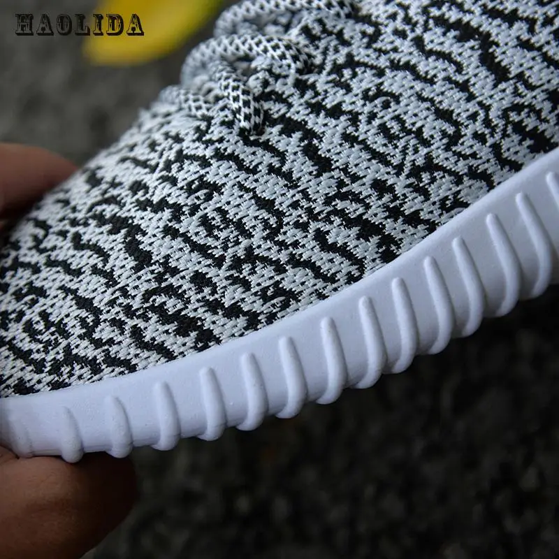 2019 Summer Men Mesh Shoes Loafers lac-up Water shoes Walking lightweight Comfortable Breathable Men tenis feminino zapatos
2019 Summer Men Mesh Shoes Loafers lac-up Water shoes Walking lightweight Comfortable Breathable Men tenis feminino zapatos