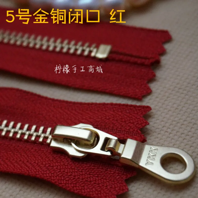 YKK5 metal gold copper closed zipper 15-50cm red all kinds of clothing pocket purses
YKK5 metal gold copper closed zipper 15-50cm red all kinds of clothing pocket purses