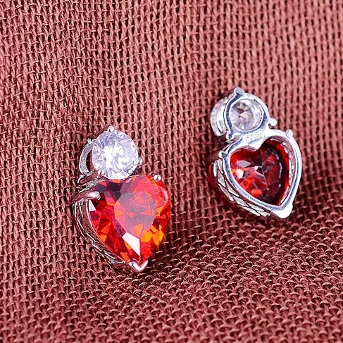 2017 new Heart Natural semi-precious stones love red pendant for girls garnet 925 sterling silver women jewelry gifts
2017 new Heart Natural semi-precious stones love red pendant for girls garnet 925 sterling silver women jewelry gifts