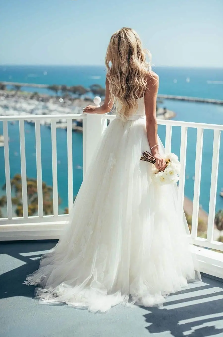 Vestido de noiva 2017 Custom Spaghetti White Ivory Beach Wedding dress Plus Size Bridal Gown for Women Size 2 4 6 8 10 12 14 16
Vestido de noiva 2017 Custom Spaghetti White Ivory Beach Wedding dress Plus Size Bridal Gown for Women Size 2 4 6 8 10 12 14 16