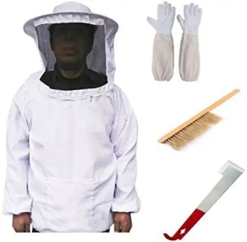 4 in 1 Set White Beekeeping Jacket Veil Dress Hat Equip Suit Smock Protective Equipment Gloves Hive Brush Hook Veil Set New
4 in 1 Set White Beekeeping Jacket Veil Dress Hat Equip Suit Smock Protective Equipment Gloves Hive Brush Hook Veil Set New