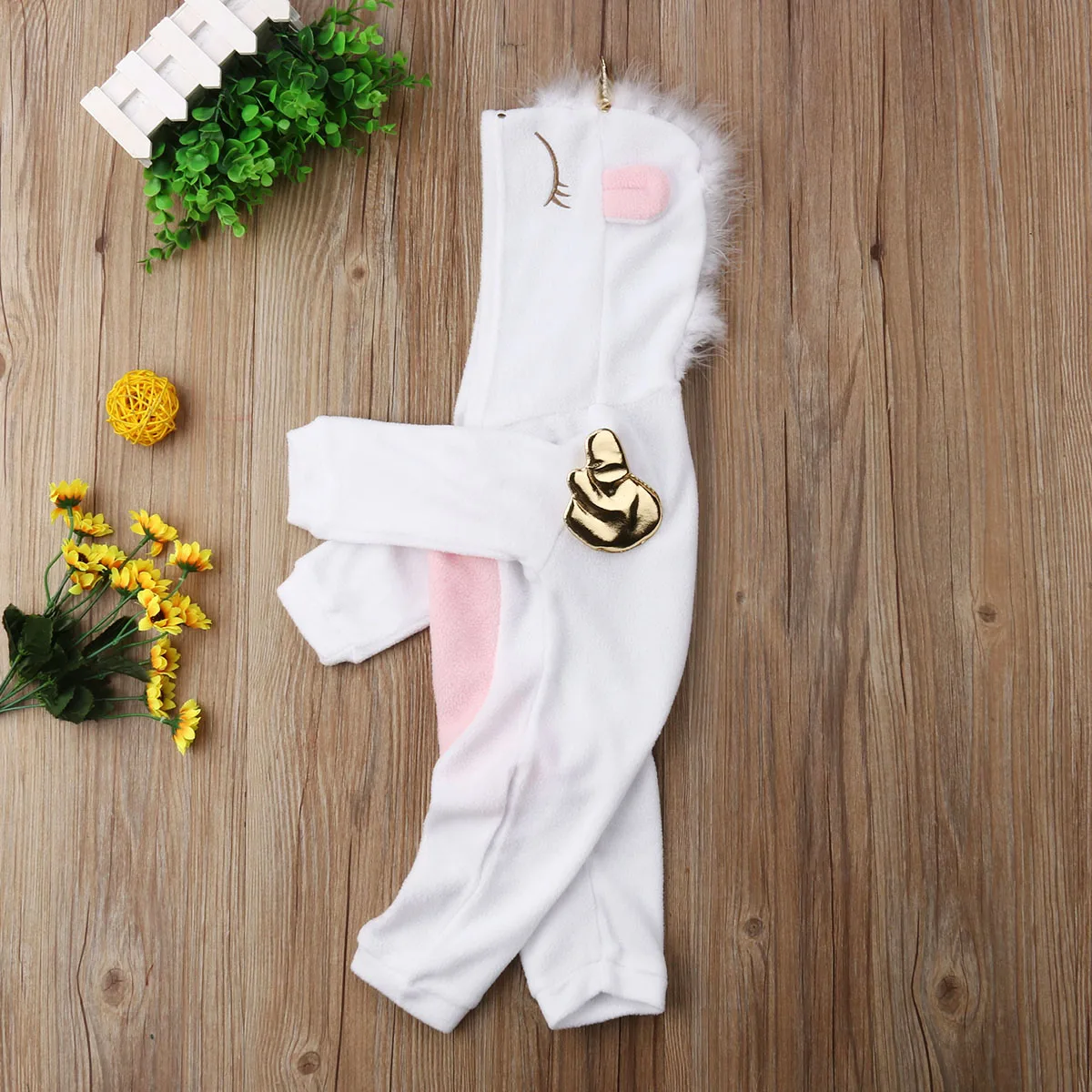 Cute Baby Girl 3D Unicorn Flannel Long Sleeves Romper Zipper Up Hooded One Piece Jumpsuit Clothes
Cute Baby Girl 3D Unicorn Flannel Long Sleeves Romper Zipper Up Hooded One Piece Jumpsuit Clothes