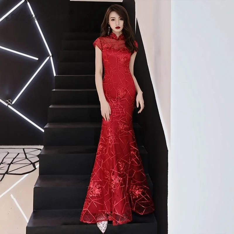 2019 Red Mermaid Long Cheongsam Modern Chinese Evening Dress Qipao Fashion Bride Vintage Gown Oriental Style Party Robe Qi Pao
2019 Red Mermaid Long Cheongsam Modern Chinese Evening Dress Qipao Fashion Bride Vintage Gown Oriental Style Party Robe Qi Pao
