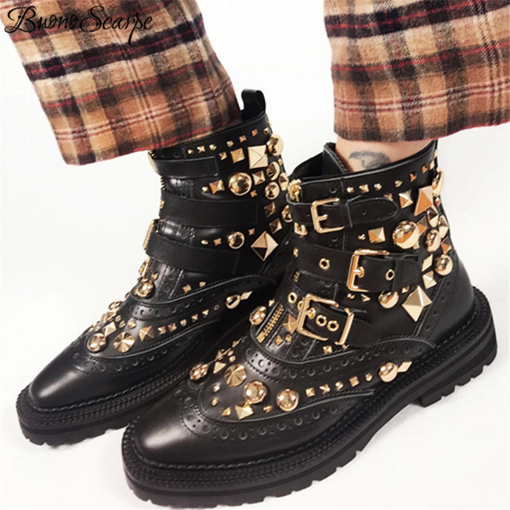 BuonoScarpe British Style Women Punk Boots Black Motorcycle Ankle Boots Buckle Strap Botas Gold Metal Rivets Studded Chic Boots
BuonoScarpe British Style Women Punk Boots Black Motorcycle Ankle Boots Buckle Strap Botas Gold Metal Rivets Studded Chic Boots