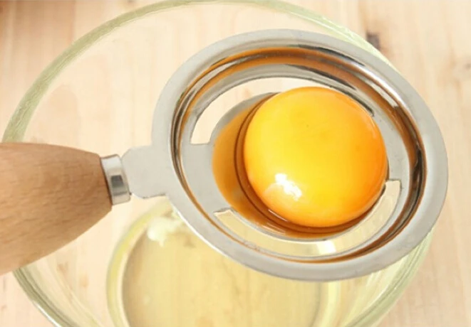 Kitchen Accessories High Quality Stainless Steel +wood Smile Egg White Yolk Separator Eggs Yolk Filter Gadgets ss1223
Kitchen Accessories High Quality Stainless Steel +wood Smile Egg White Yolk Separator Eggs Yolk Filter Gadgets ss1223