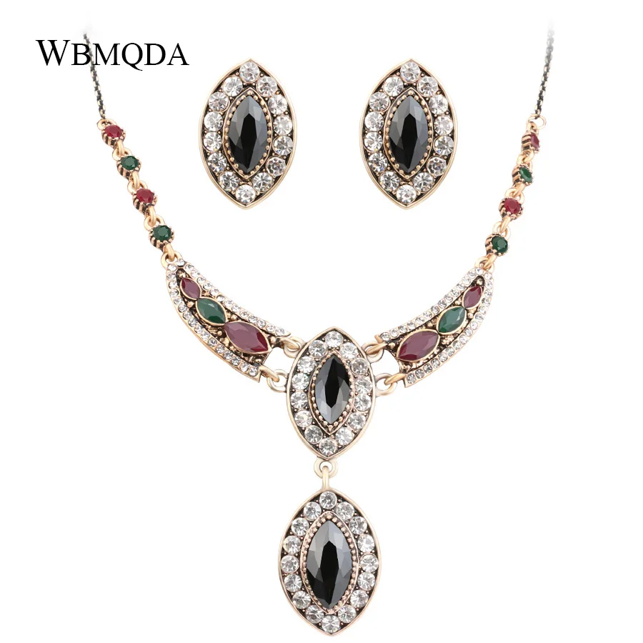 2 Pcs/lot 2018 Vintage Crystal Layered Necklace Earrings For Women Ethnic Antique Gold Indian Jewelry Sets Free Shipping
2 Pcs/lot 2018 Vintage Crystal Layered Necklace Earrings For Women Ethnic Antique Gold Indian Jewelry Sets Free Shipping