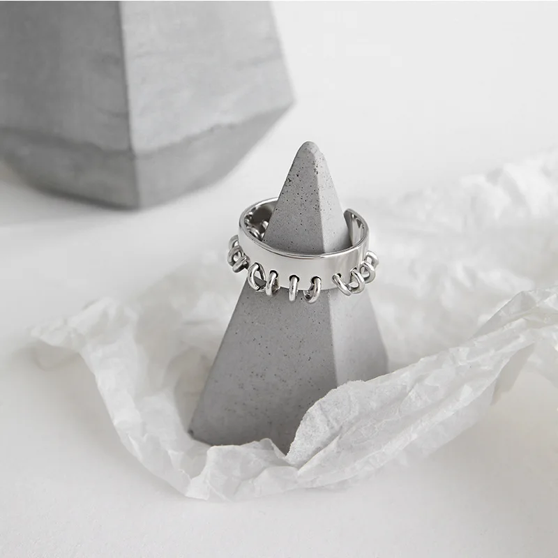 YPAY 100% Pure 925 Sterling Silver Adjustable Ring Korean Glossy Flexible Circle Open Rings for Women Fine Jewelry Gifts YMR791
YPAY 100% Pure 925 Sterling Silver Adjustable Ring Korean Glossy Flexible Circle Open Rings for Women Fine Jewelry Gifts YMR791