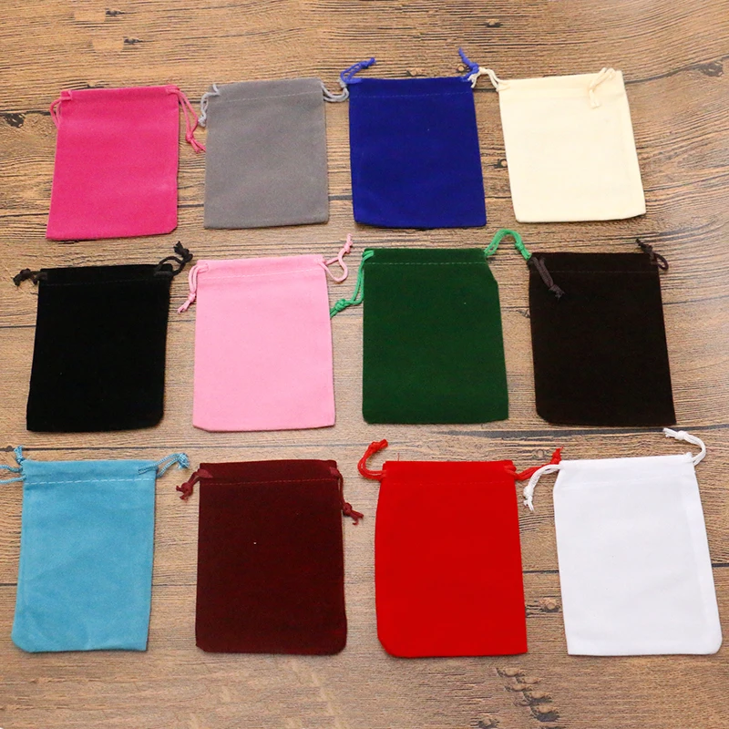 Wholesale 20pcs/lot 9x12cm Fashion Jewelry Packaging Velvet Bags Drawstring Gift Bags & Pouches Customized Logo
Wholesale 20pcs/lot 9x12cm Fashion Jewelry Packaging Velvet Bags Drawstring Gift Bags & Pouches Customized Logo