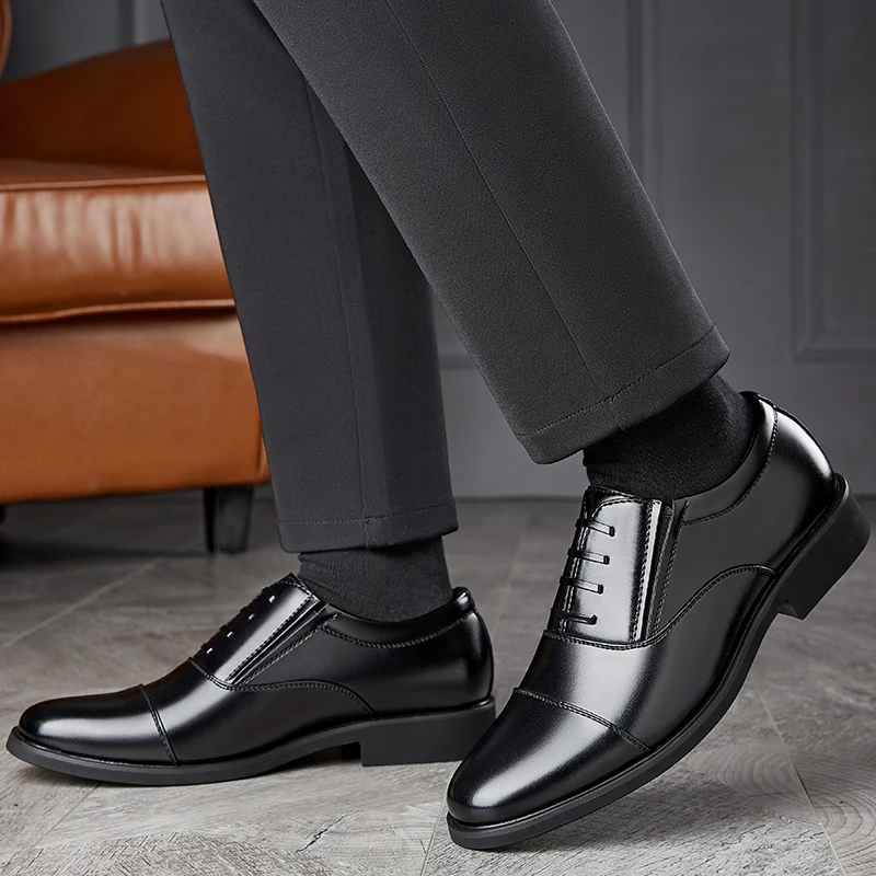 Bullock men shoes pointed Fashion Leather Dress Shoes Men comfortable leisure Business Shoes wedding Shoes
Bullock men shoes pointed Fashion Leather Dress Shoes Men comfortable leisure Business Shoes wedding Shoes
