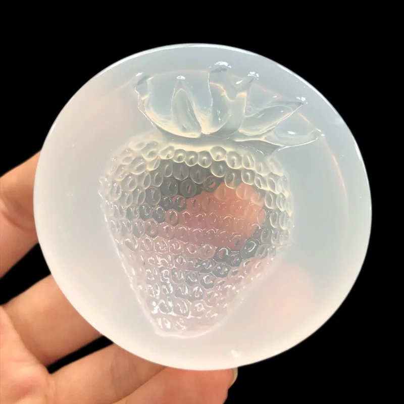 Mirror drop gel simulation large strawberry DIY crystal drop gel mold accessories 16501
Mirror drop gel simulation large strawberry DIY crystal drop gel mold accessories 16501