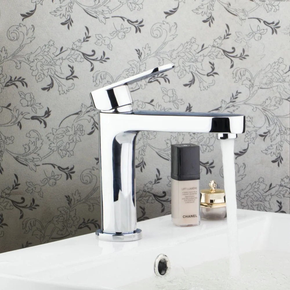 Monite Modern Design Chrome Polished Brass Bathroom Basin Single Lever Faucet Sink Mixer Tap Hot and Cold Taps Deck Mounted
Monite Modern Design Chrome Polished Brass Bathroom Basin Single Lever Faucet Sink Mixer Tap Hot and Cold Taps Deck Mounted