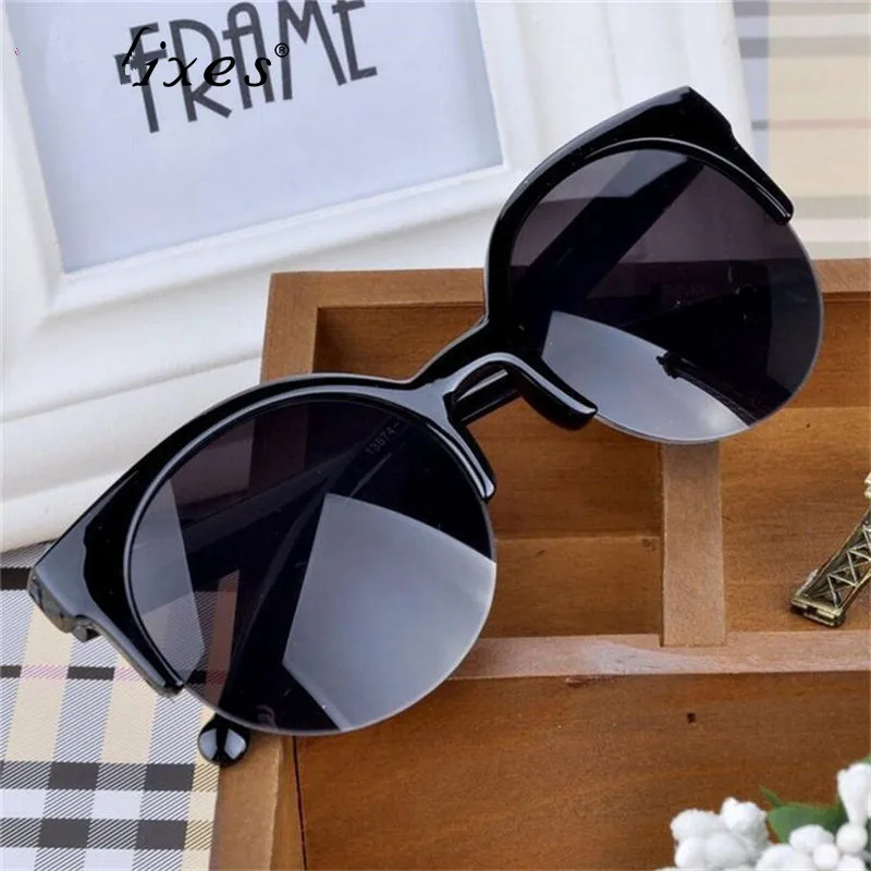 Retro cat eye sunglasses ladies sunglasses fashion ladies retro glasses female triangle sexy retro oculos de sol feminino UV400
Retro cat eye sunglasses ladies sunglasses fashion ladies retro glasses female triangle sexy retro oculos de sol feminino UV400