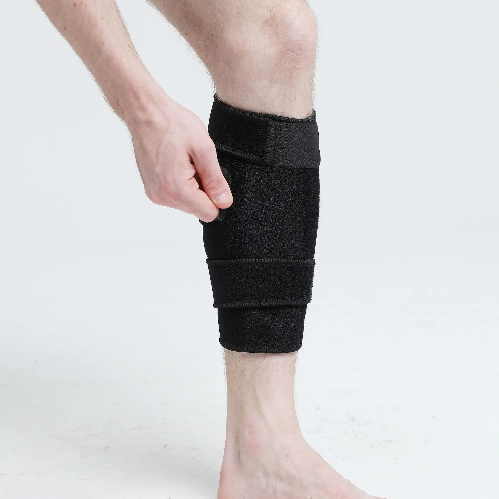Adjustable Pressure Leggings Protector Outdoor Portable Multi-function Convenient Legwarmers Professional Nursing Calf
Adjustable Pressure Leggings Protector Outdoor Portable Multi-function Convenient Legwarmers Professional Nursing Calf