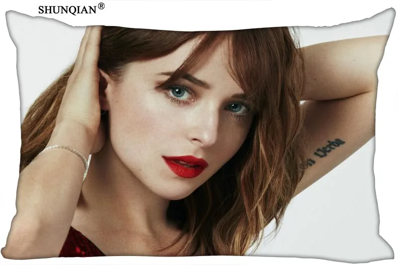 Custom Dakota Johnson Rectangle Pillowcase zipper Classic Pillow Case DIY Pillow Case With Your Picture 20x30inch
Custom Dakota Johnson Rectangle Pillowcase zipper Classic Pillow Case DIY Pillow Case With Your Picture 20x30inch