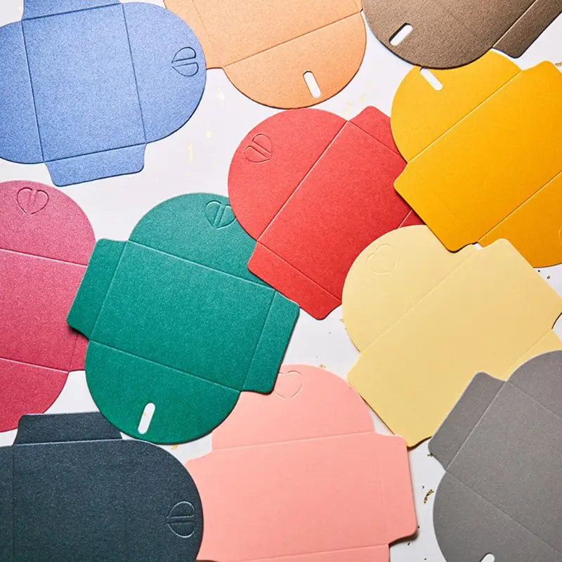 10pcs Blank Mini Heart Buckle Retro Paper Envelopes Wedding Party Invitation Envelope For Letter Greeting Cards
10pcs Blank Mini Heart Buckle Retro Paper Envelopes Wedding Party Invitation Envelope For Letter Greeting Cards