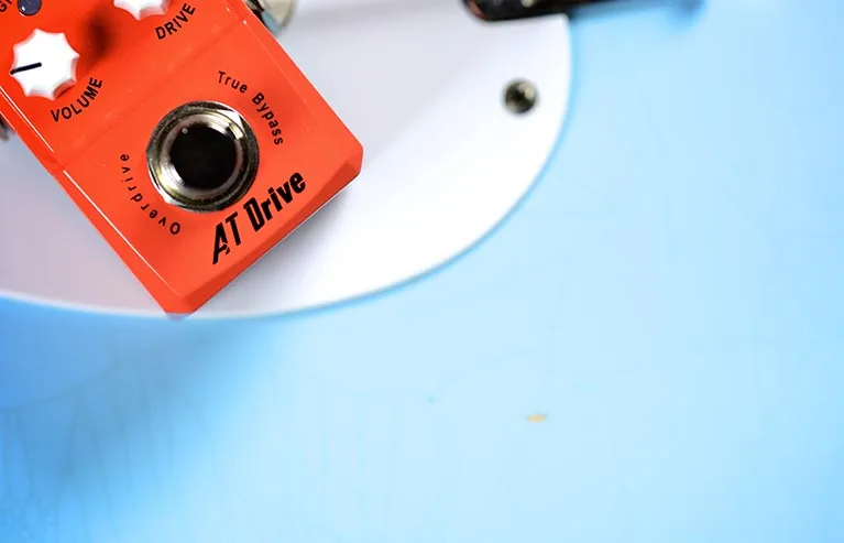 JOYO JF-305 IRONMAN Overdrive Mini Smart guitar effect Pedal mini but high-power suit for driving distortion pedal free shipping
JOYO JF-305 IRONMAN Overdrive Mini Smart guitar effect Pedal mini but high-power suit for driving distortion pedal free shipping