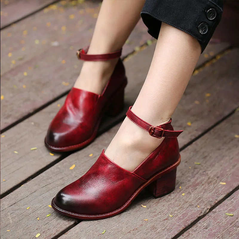 GKTINOO Genuine Leather Women Pumps 5.5CM High Heels 2020 Spring Women Ankle Strap Leather Shoes Retro Handmade Leather Pumps
GKTINOO Genuine Leather Women Pumps 5.5CM High Heels 2020 Spring Women Ankle Strap Leather Shoes Retro Handmade Leather Pumps