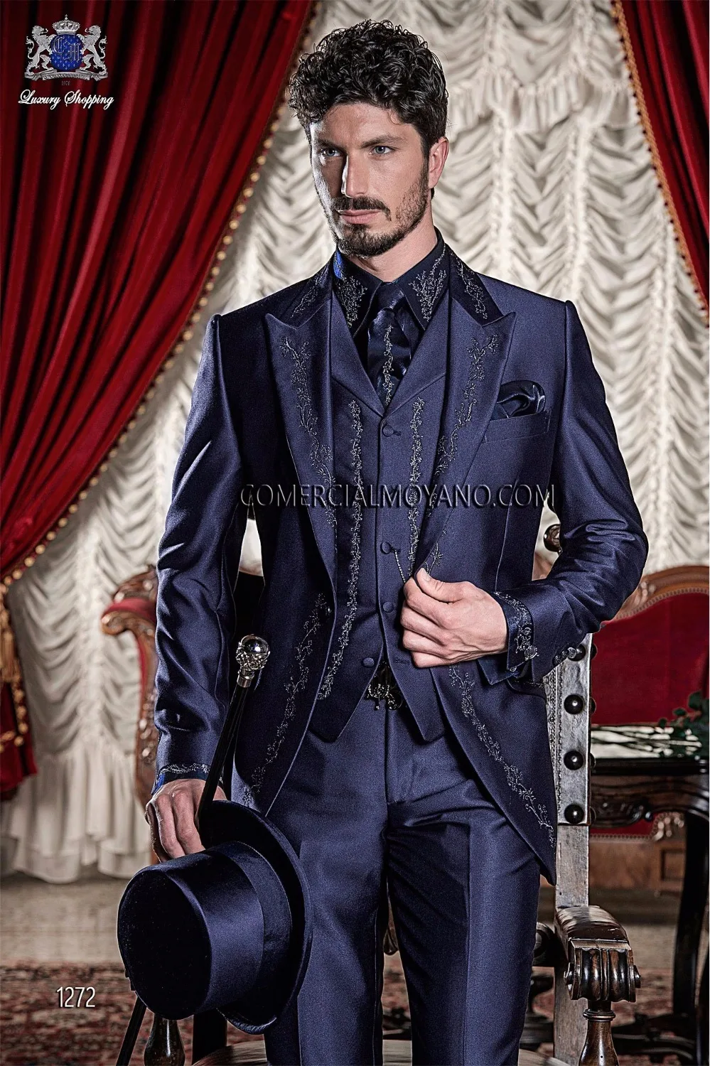 Latest Coat Pant Designs Italian Purple Embroidery Satin Men Suit Custom Prom Suits Slim Fit 3 Piece Tuxedo Terno Masculino 007
Latest Coat Pant Designs Italian Purple Embroidery Satin Men Suit Custom Prom Suits Slim Fit 3 Piece Tuxedo Terno Masculino 007