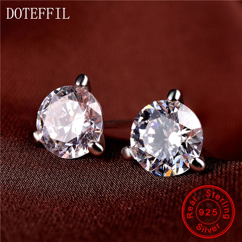Simple 925 Silver Earrings Inlaid AAA Zircon Woman Charm Silver Round Earrings Feminine Jewelry
Simple 925 Silver Earrings Inlaid AAA Zircon Woman Charm Silver Round Earrings Feminine Jewelry