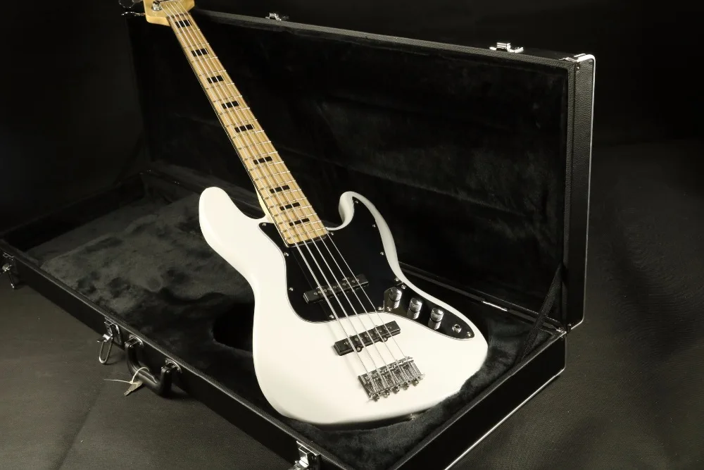 Top quality FDJB-5022 white color solid basswood body black plate 5 strings electric Jazz Bass , Free shipping
Top quality FDJB-5022 white color solid basswood body black plate 5 strings electric Jazz Bass , Free shipping