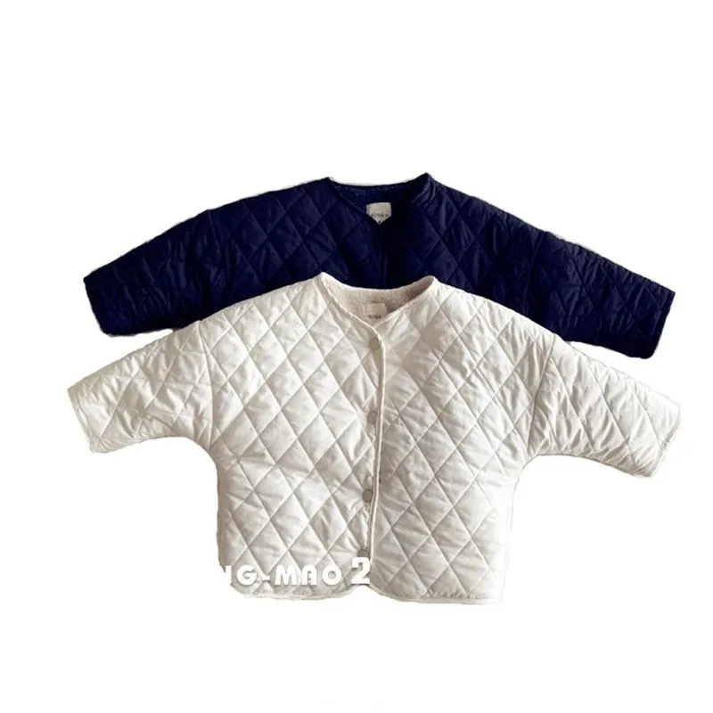 Autumn Winter Baby Girls Pure Color Casual Jacket Children New Lamb Jacket Clothes Kids Velvet Two Sides Wear Coat Boys Clothing
Autumn Winter Baby Girls Pure Color Casual Jacket Children New Lamb Jacket Clothes Kids Velvet Two Sides Wear Coat Boys Clothing