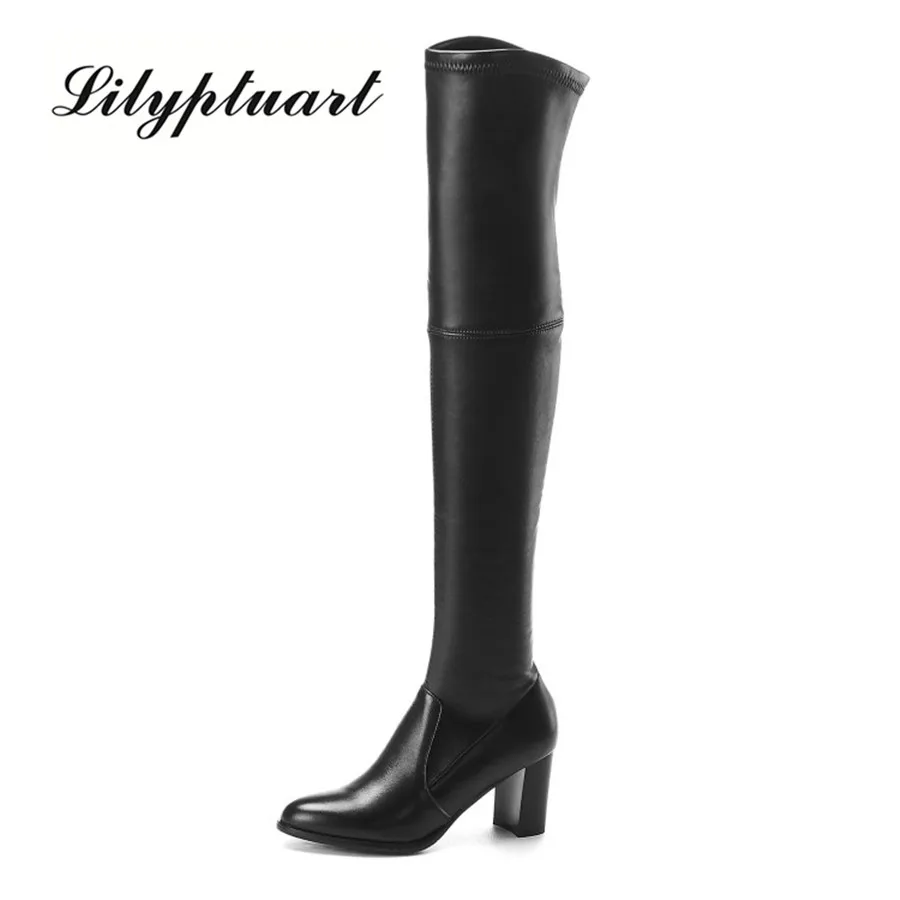 2019 European and American style winter thick high-heeled knight boots round head leather set foot over the knee boots women
2019 European and American style winter thick high-heeled knight boots round head leather set foot over the knee boots women