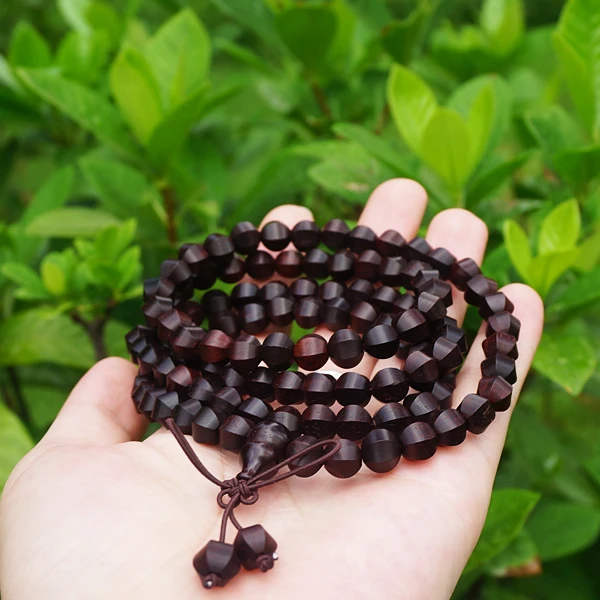 8mm Natural India Grade AAA High-density Sandalwood Beads Hexahedron Shape Beads 108 Mala Beads Japa Mala Bracelet Necklace
8mm Natural India Grade AAA High-density Sandalwood Beads Hexahedron Shape Beads 108 Mala Beads Japa Mala Bracelet Necklace