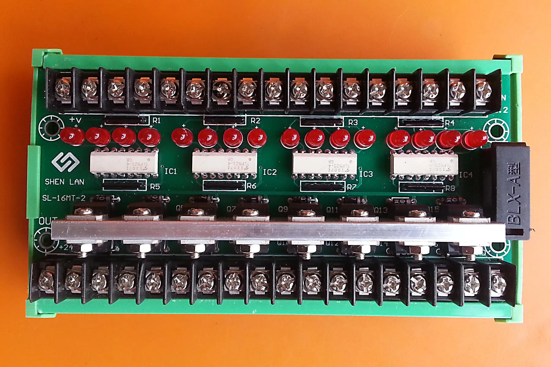 16 way isolation PLC amplifier board transistor PLC protection board output board current amplification board
16 way isolation PLC amplifier board transistor PLC protection board output board current amplification board