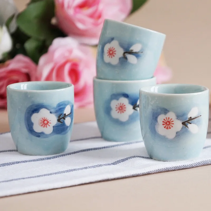 Ceramic japanese-style wine bottle wine bottle suit blue cherry 4 cups and 1 cans
Ceramic japanese-style wine bottle wine bottle suit blue cherry 4 cups and 1 cans