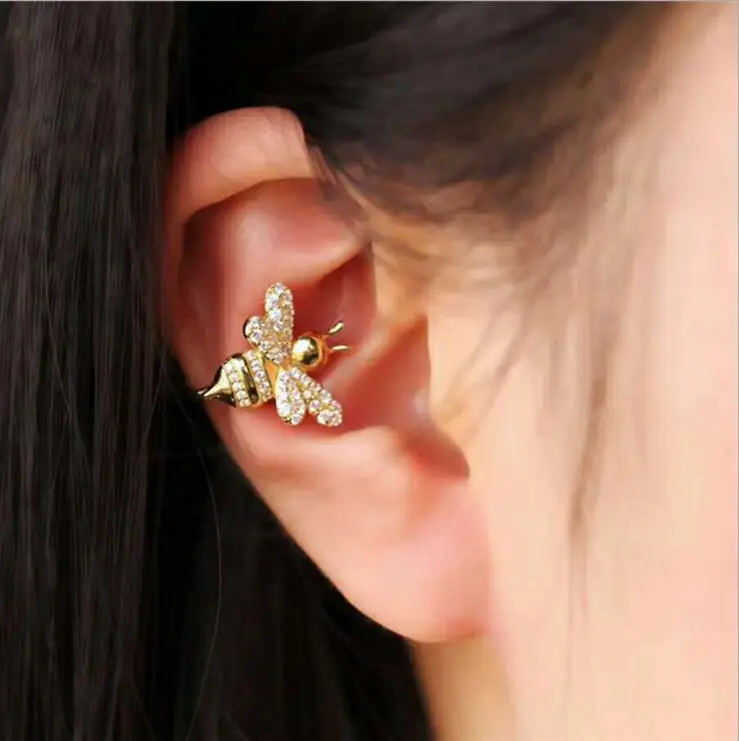 New Arrival Fashion Cute BEE Stud Earrings for Women Animal Stud Earring Birthday Gifts gold color femme 2018
New Arrival Fashion Cute BEE Stud Earrings for Women Animal Stud Earring Birthday Gifts gold color femme 2018