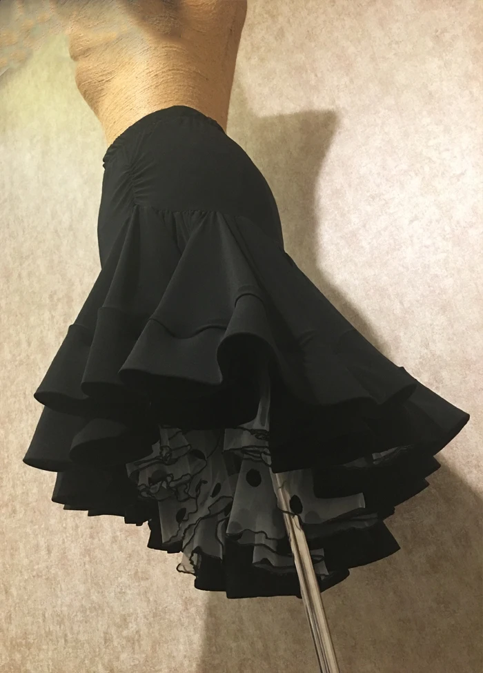 Latin dance skirts class dress female adult dance performance skirts wave point half length buttock fish tail large skirt L47
Latin dance skirts class dress female adult dance performance skirts wave point half length buttock fish tail large skirt L47